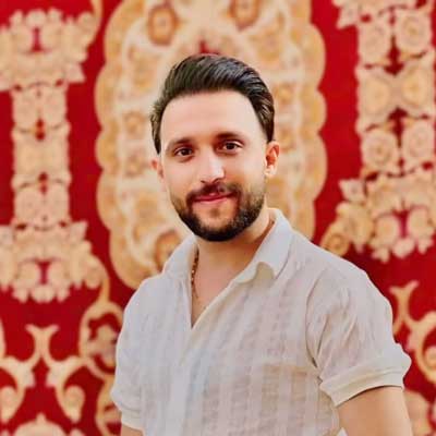 دانلود آهنگ محلی آیفون 16 از مصطفی ابراهیمی + پخش آنلاین