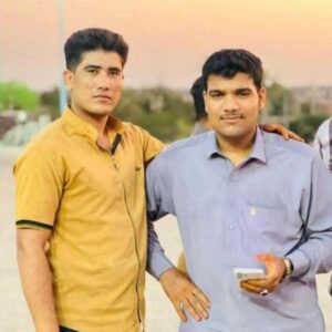 دانلود آهنگ سیصد گل سرخ یک گل نصرانی بلوچی از پوریا منصوری + پخش آنلاین